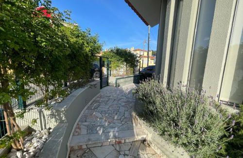 Cascais Villa | BestHomeStay- Estoril
