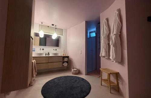 Cascais Villa | BestHomeStay- Estoril