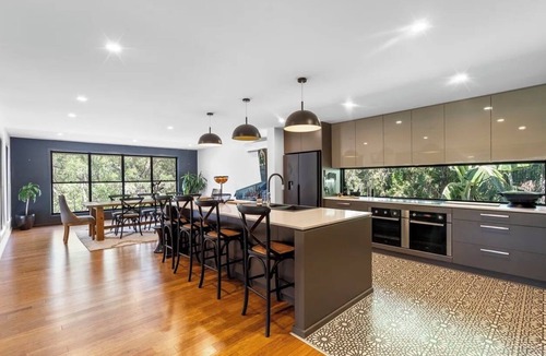 Canungra House | Beverly Hills of Canungra