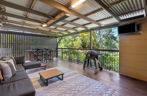 Canungra House | Beverly Hills of Canungra