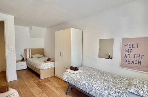Estoril Apartment | Big 3BR Apartment Near Beach Estoril Cascais