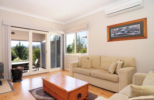 Kangaroo Valley House | Bimbadeen - Comfortable country styled house!