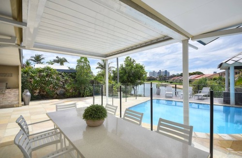 Mermaid Waters House | Bliss On The Water