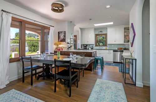 San Luis Obispo House | Blocks to Downtown SLO! Historical Casa 30 plus stay! Pet Friendly