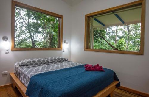 Cocles House | Blue Maverick for Nature Lovers~ 4WD ONLY!