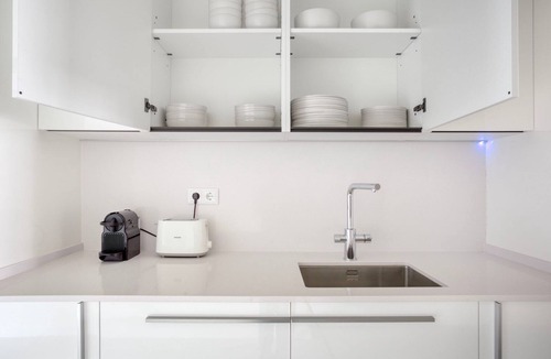 Lumiar Apartment | Blueground | Lumiar, rooftop pool, fully furnished