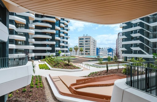 Parque das Nacoes Apartment | Blueground | Parque das Nações, pool, nr river