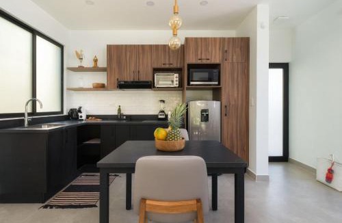 Playa Langosta Apartment | Bo Jungle - Steps to Tamarindo Beach - Surf Pool 1