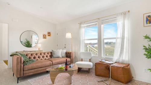 Paso Robles House | Bombay Chardonnay by AvantStay