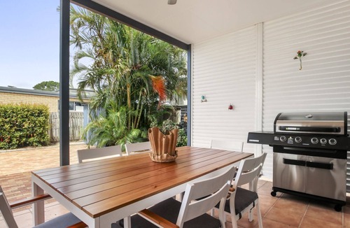 Golden Beach House | Booker Parade, 22, Golden beach