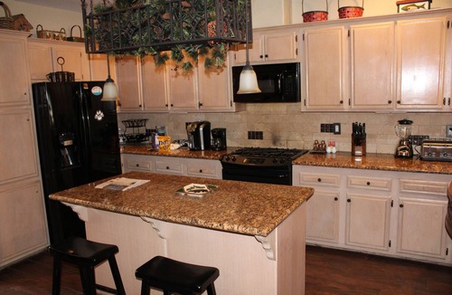 Boulder Bay Cabin | Boulder Bay Lakefront. Dock, hot tub, BBQ, fire pit, pool table. Large backyard.