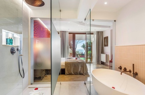 Porto de Mos Hotel | Boutique Hotel Vivenda Miranda