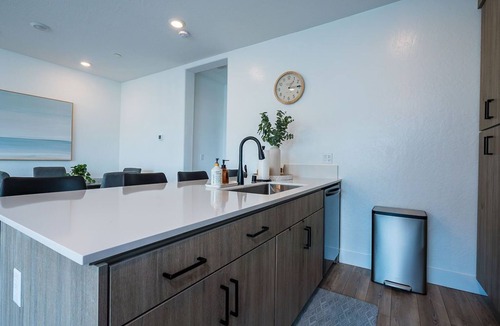 Clovis House | Brand new 2 bed/2 bath townhome in gated community