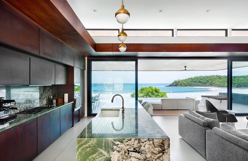 San Juan del Sur House | Brand New Beach front 5 bedroom house steps from the beach