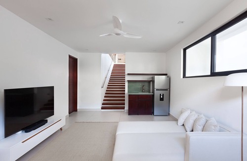 San Juan del Sur House | Brand New Beach front 5 bedroom house steps from the beach