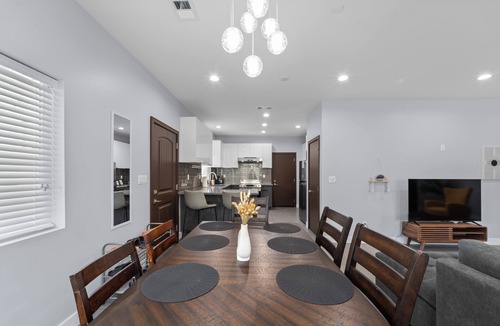 South San Gabriel House | Brand new house 3b2b with Garage near DTLA Disney Universal