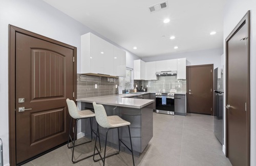 South San Gabriel House | Brand new house 3b2b with Garage near DTLA Disney Universal