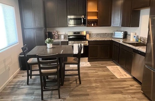 Turlock Apartment | Brand New Listing: Modern 2/1 | Heart of Turlock