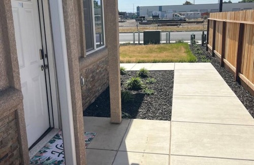 Turlock Apartment | Brand New Listing: Modern 2/1 | Heart of Turlock