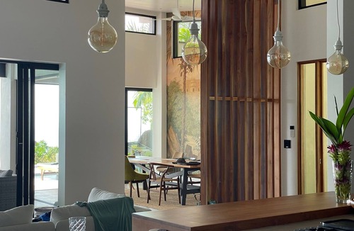 Ballena House | Brand New Luxury Aracari Villa