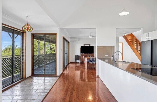 Reedy Creek House | Bridgman Canopy Bushland Retreat near Robina Town