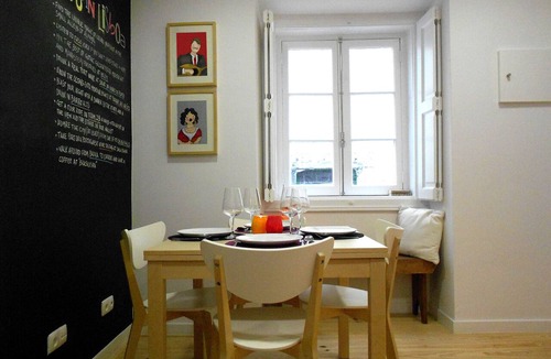 Santa Maria Maior Apartment | Bright and Beautiful Apartment in Sunny Lisbon's Historic Centre - Alfama
