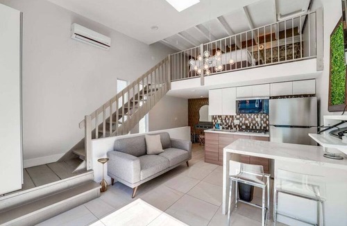 Little Italy Condo | Bright & Modern 2 Level Unit in heart of Little Italy