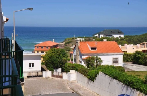 Atalaia Apartment | Bright Spacious Apartment with Sea View Balcony – Walk to Beach (8 Guests)