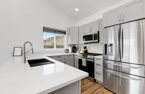 Mira Mesa House | Bright & Spacious | Modern Getaway
