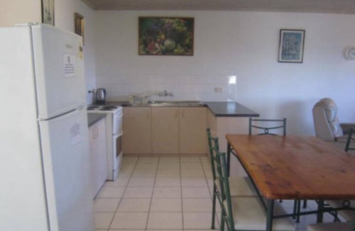 Golden Beach Apartment | Brighton Le Sands U6 Pumicestone Passage Views