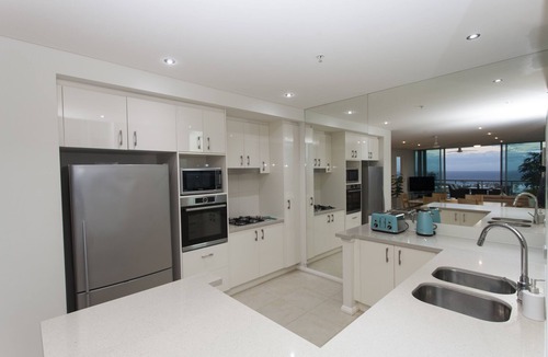 Southport Apartment | Brighton on Broadwater Shores
