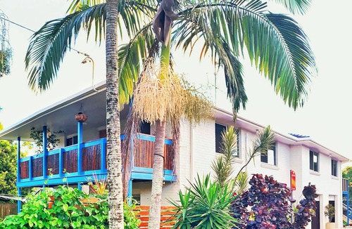 Brunswick Heads Apartment | Bruns Beach Apartment - Central Location ~ Sun Surf Sand ~ Monthly Discount