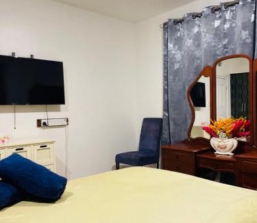 Nadi House | Bula Breeze Lodge