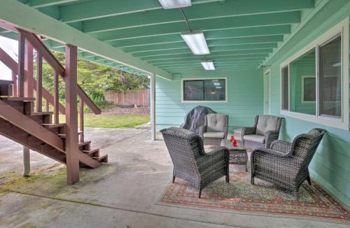 Smith River House | Bungalow w/Wraparound Deck - 8 Mi to Brookings