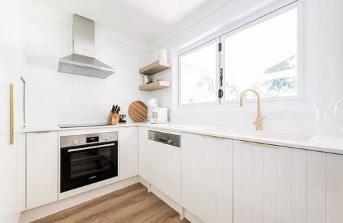 Burleigh Heads House | Burleigh Heads Sanctuary