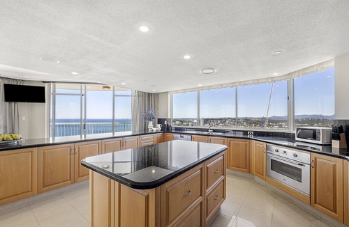 Burleigh Heads Apartment | Burleigh's Premier Penthouse