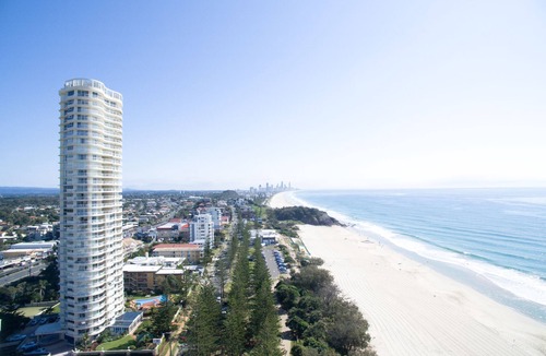 Miami Apartment | Burleigh Surf 18th Floor Spectacular Ocean Views