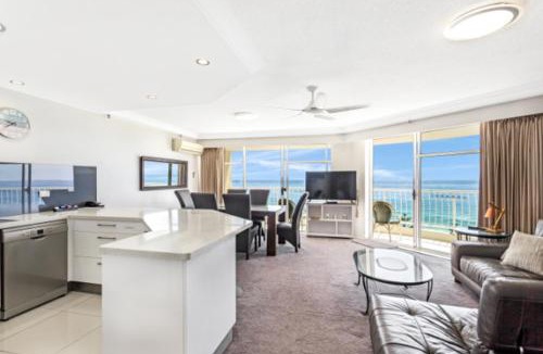 Miami Apartment | Burleigh Surf - Hosted by Burleigh Letting