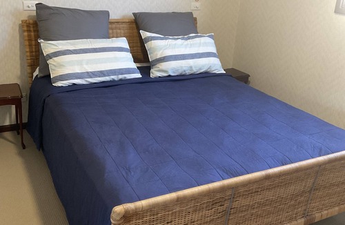 Burrill Lake House | Burrill Lake Accomodation. Close to Channel