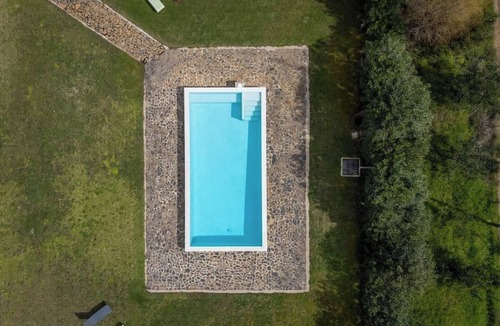 Portimao Apartment | Burro Ville by Host Wise - Peaceful House w/Pool