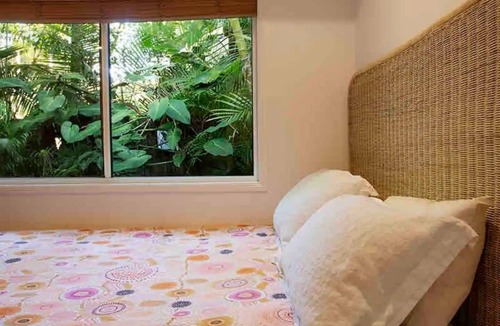 Ocean Shores House | Byron shire family home! saltwater pool