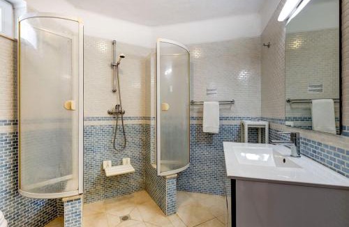 Mato Serrao House | C28 Quinta paraiso - Amazing house