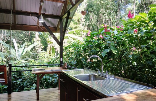 Chiguata Cabin | Cabaña Plumeleteer - Hidden Jungle Cabin & Pool