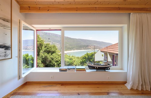 Portinho da Arrabida Ski Chalet | Cabana do Portinho da Arrabida