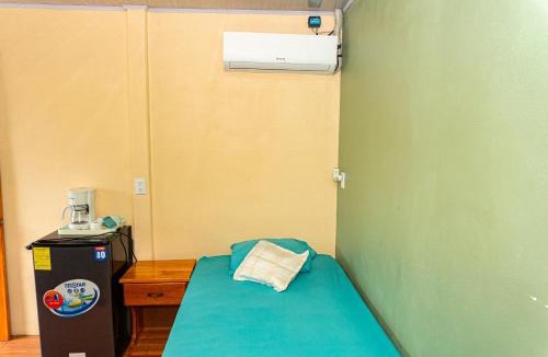 Drake Bay Bed & Breakfast | Cabina Corcovado Gittana Tours
