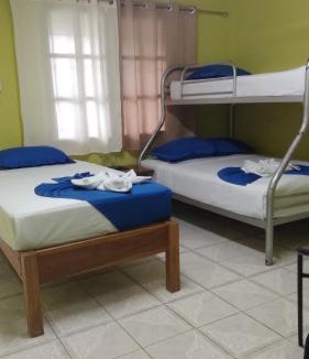 Cahuita Hostel | Cabinas Smith