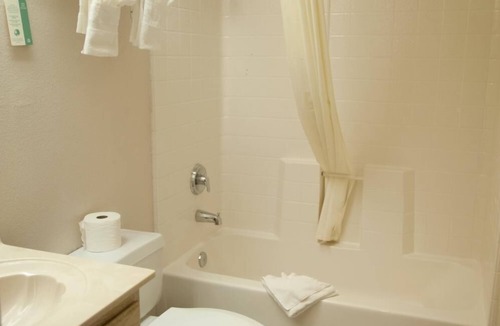 Calipatria Hotel | Calipatria Inn And Suites