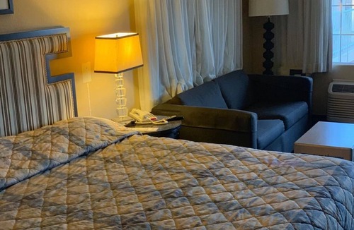 Calipatria Hotel | Calipatria Inn And Suites