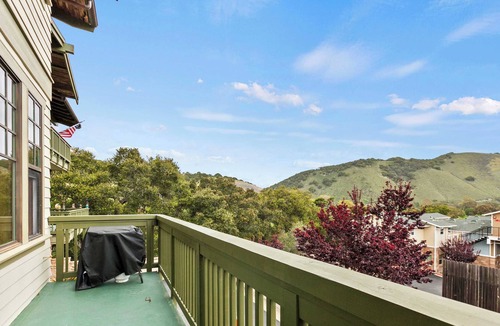 Avila Beach Condo | Calm Coastal Retreat in Avila Beach