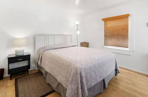 Cambria Cottage | Cambria Traveler's Dream Historical Victorian Cottage